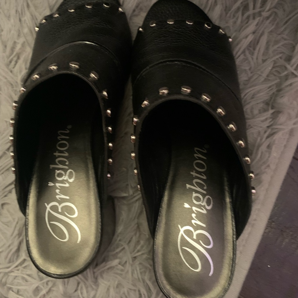 Brighton open toe shoes! size 8.5